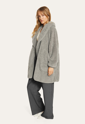 Greige Goose / Medium