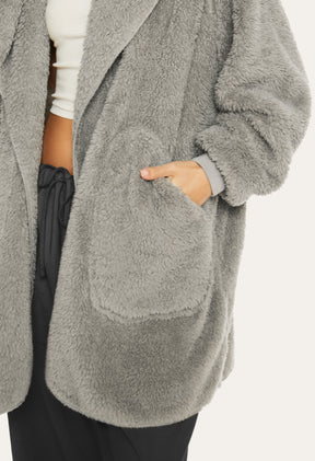 Greige Goose / Medium