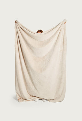 Beige Bear / Medium 60" x 80"