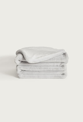 Silver Fox / Medium 60" x 80"