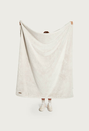 Snow White / Small 50" x 60"