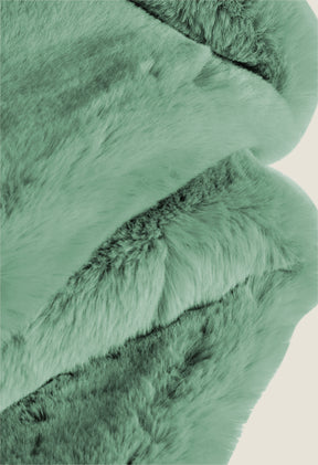 Moss Marmot / Large 60" x 80"