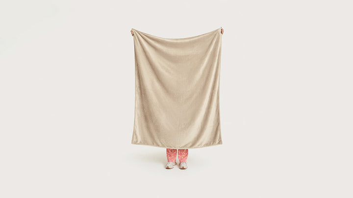 Unhide UnHide | Complete your comfort zone with the coziest essentials.