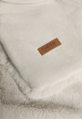 Greige Goose / Extra Large 90" x 108"