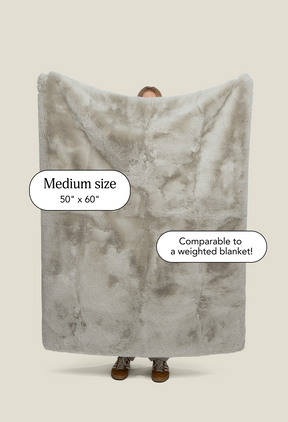 Greige Goose / Medium 50" x 60