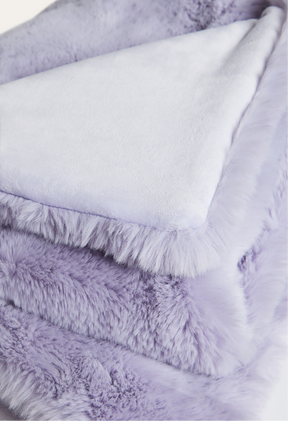 Lilac Lamb / Large 60" x 80"