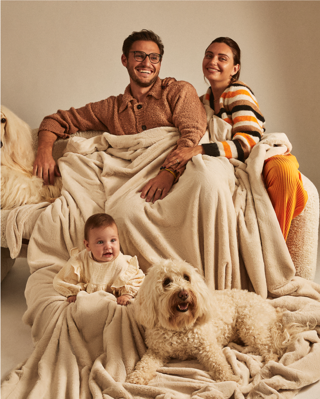 Unhide Marshmallow Blanket | UnHide