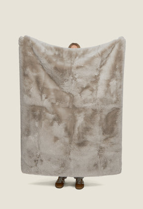 Taupe Ducky / Medium 50" x 60"